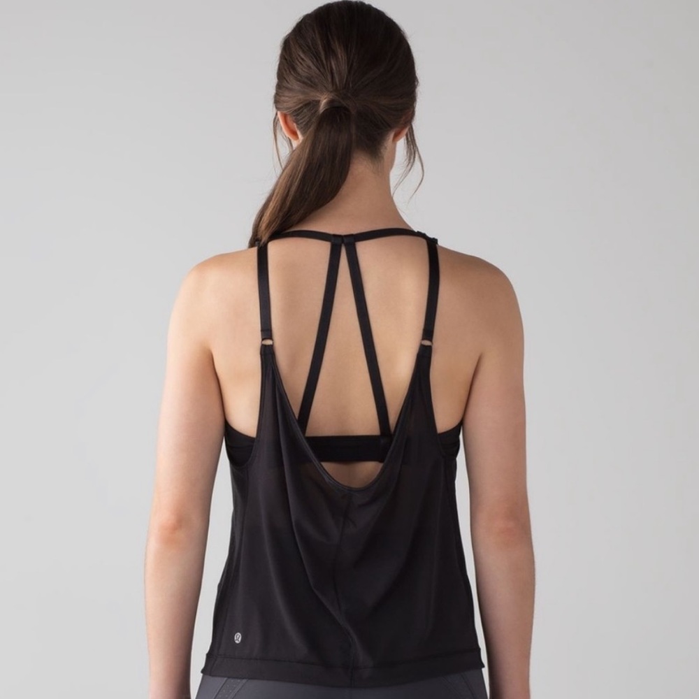 NWT Lululemon Revitalize Tank Size 8